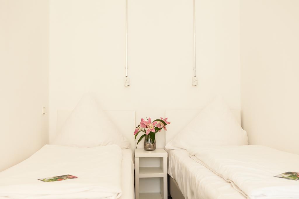 Apartment&Rooms Near Brandenburg Gate Berlin Kültér fotó