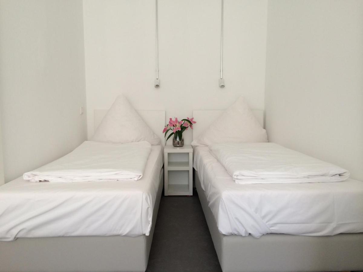Apartment&Rooms Near Brandenburg Gate Berlin Kültér fotó